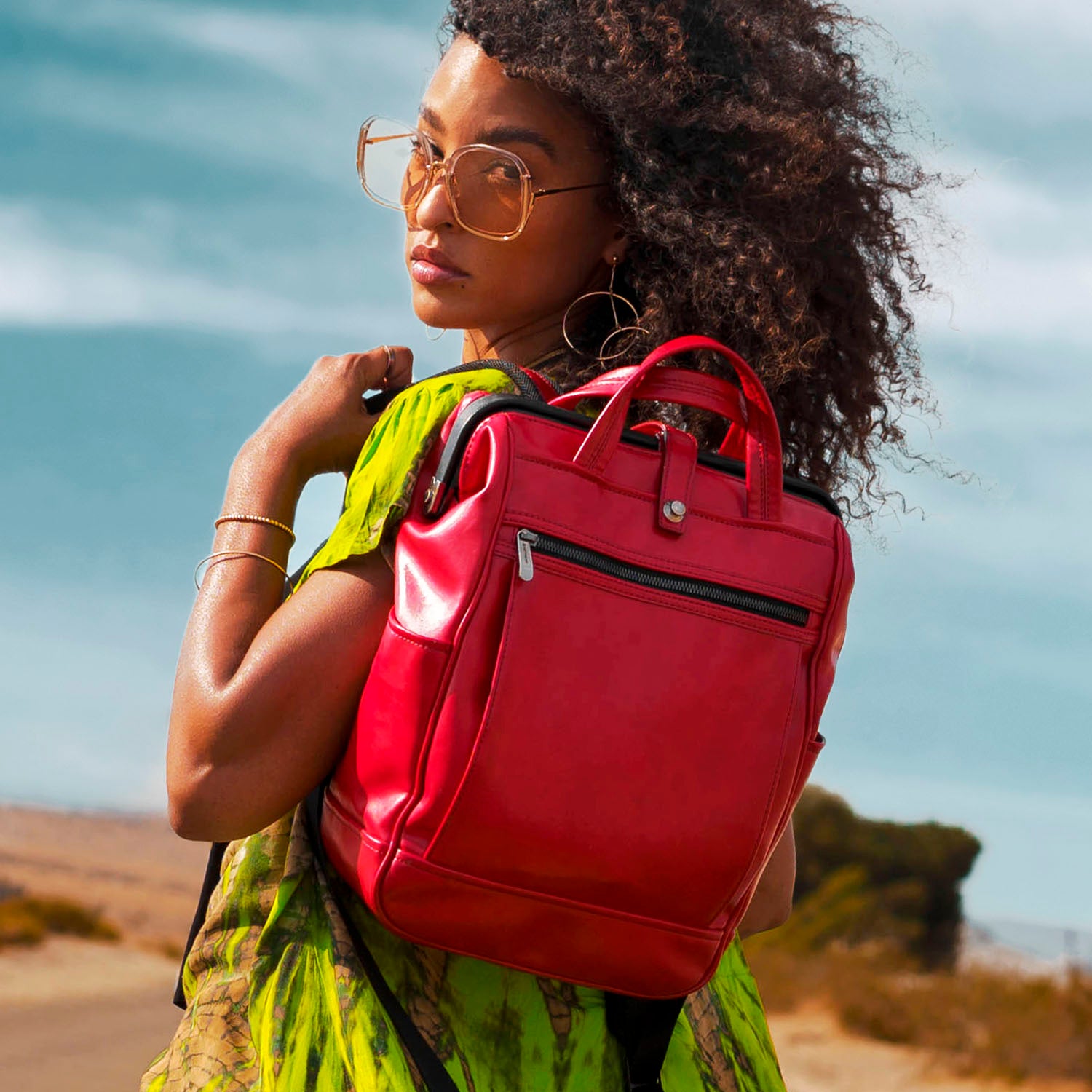 ARTPHERE レッド バッグ Artphere USA | Luxury Bags, Backpacks and Messengers